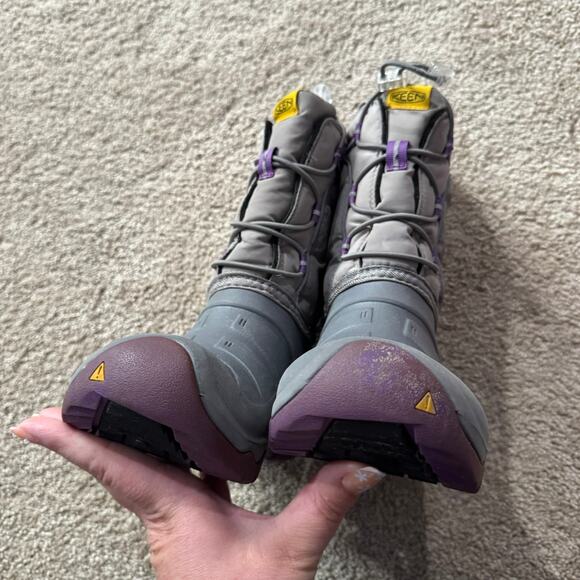 Keen Lumi Waterproof Snow Boots Big Girls Size 1 Insulated Warm Gray w/ Purple - Picture 7 of 16